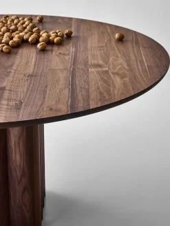 Plush Table Round fra DK3