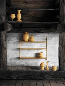 Pocket Metal Reol fra String