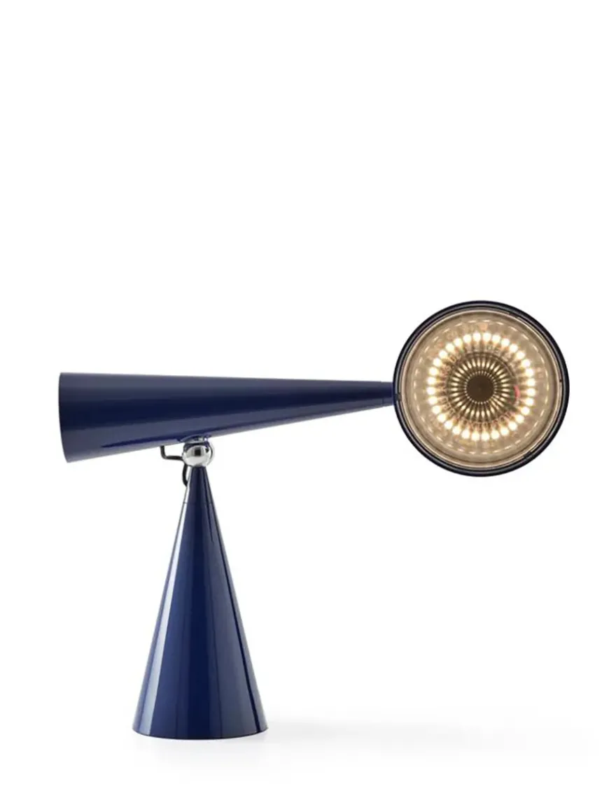 Pose Task LED Bordlampe fra Tom Dixon