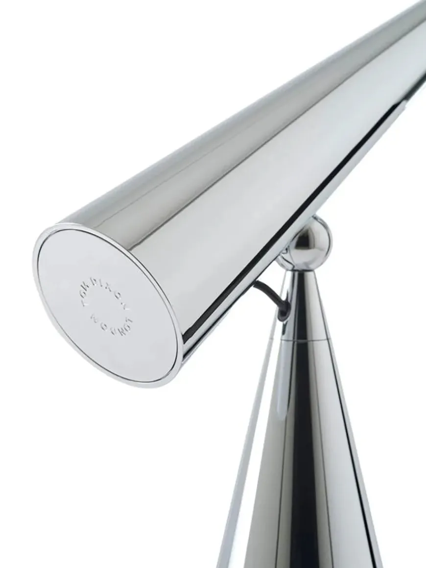 Pose Task LED Bordlampe fra Tom Dixon