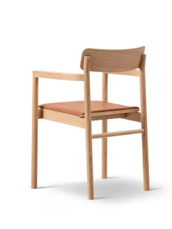 Post Spisebordsstol, sædepolstret max 95 læder fra Fredericia Furniture