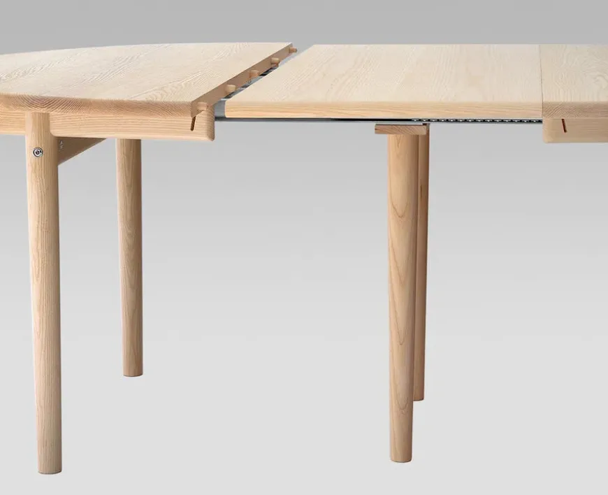 PP70/140 Spisebord af Hans J. Wegner