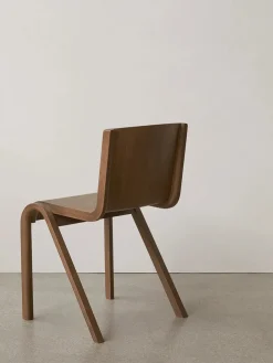 Ready Dining Chair, dark stained oak fra Audo Copenhagen