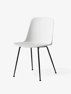 Rely Outdoor Stol HW70 fra &Tradition