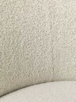 Rico Lounge Chair, bouclé i sand fra Ferm Living