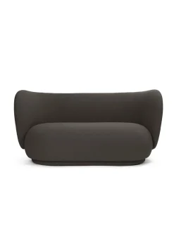 Rico Sofa 2 Grain, cashmere fra Ferm Living