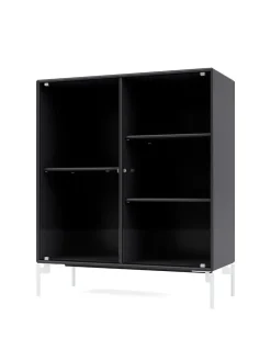 Ripple II Vitrineskab, inkl. sokkel fra Montana