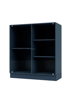 Ripple II Vitrineskab, inkl. sokkel fra Montana