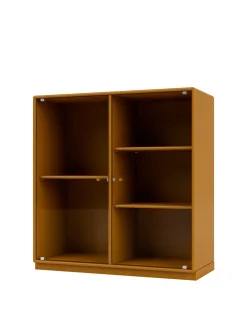 Ripple II Vitrineskab, inkl. ben fra Montana