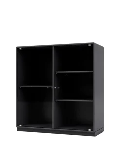 Ripple II Vitrineskab, inkl. ben fra Montana