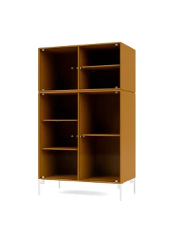 Ripple III Vitrineskab, inkl. ben fra Montana