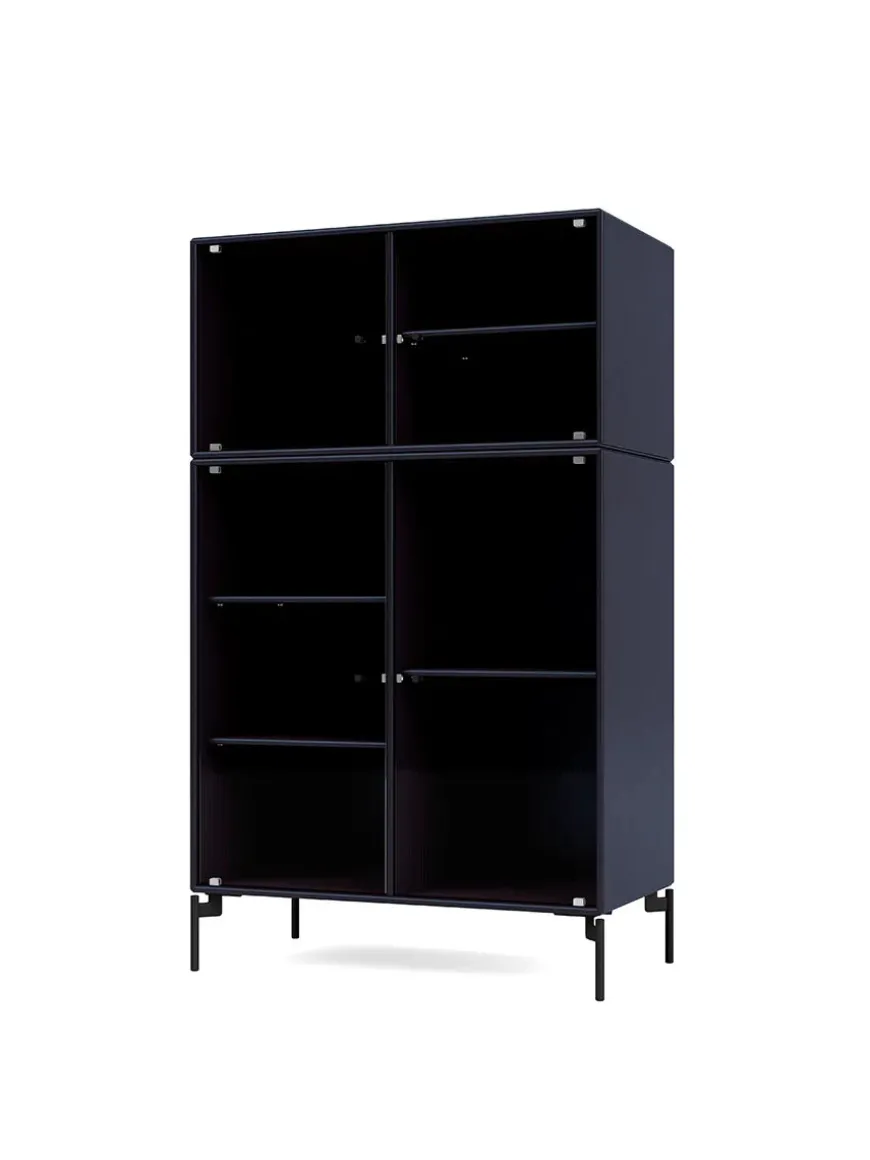 Ripple III Vitrineskab, inkl. sokkel fra Montana