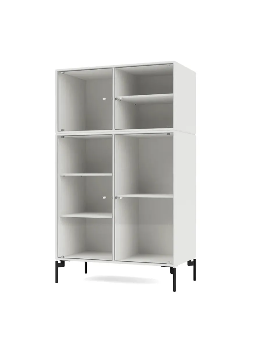 Ripple III Vitrineskab, inkl. sokkel fra Montana