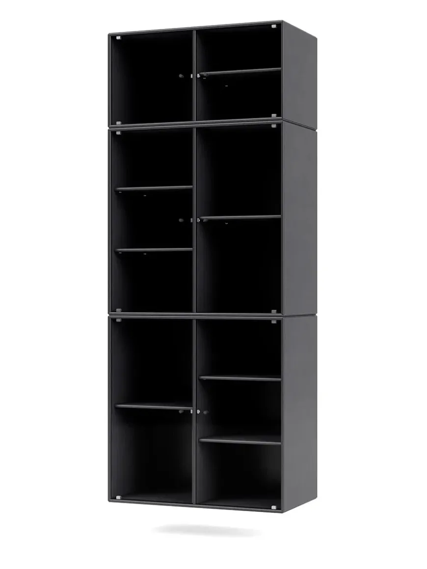 Ripple IV Vitrineskab, inkl. sokkel fra Montana