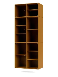 Ripple IV Vitrineskab, inkl. sokkel fra Montana