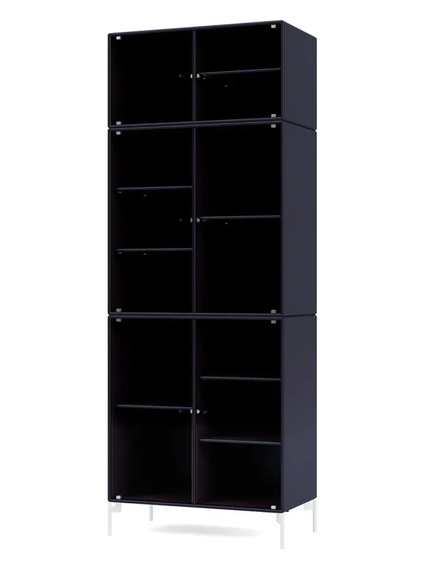 Ripple IV Vitrineskab, inkl. sokkel fra Montana