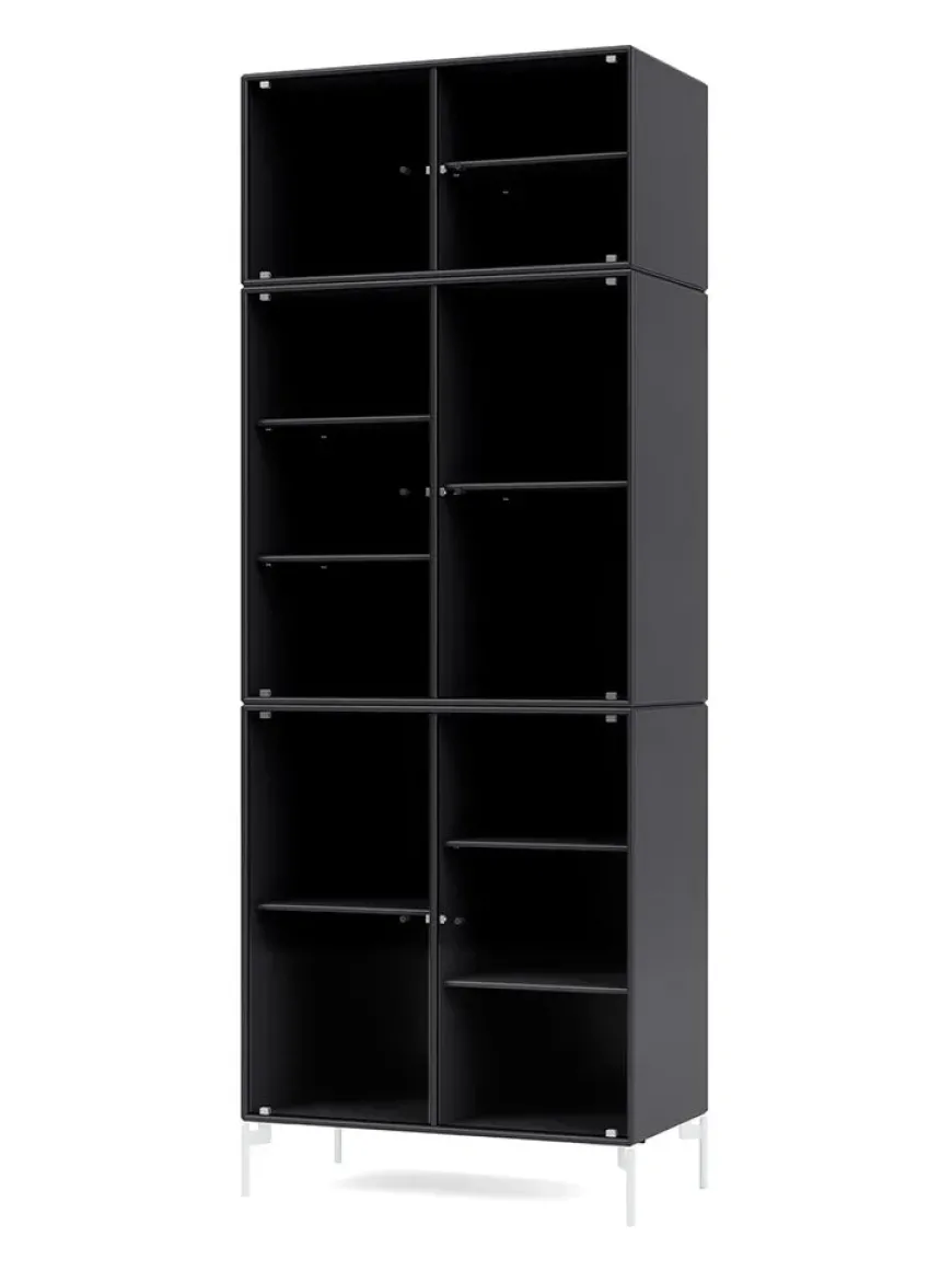 Ripple IV Vitrineskab, inkl. sokkel fra Montana