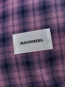 Rodeo Duvet Cover, neon blue check fra Magniberg