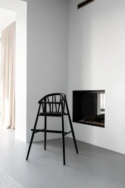 Saga Højstol, eg fra Oaklings