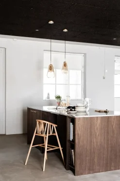 Saga Højstol, eg fra Oaklings