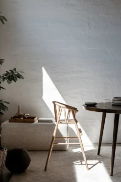 Saga Højstol, sortlakeret eg fra Oaklings