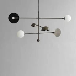 Sahn Chandelier, bronze fra 101 Copenhagen