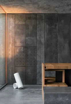 Sawaru gulvlampe fra Flos