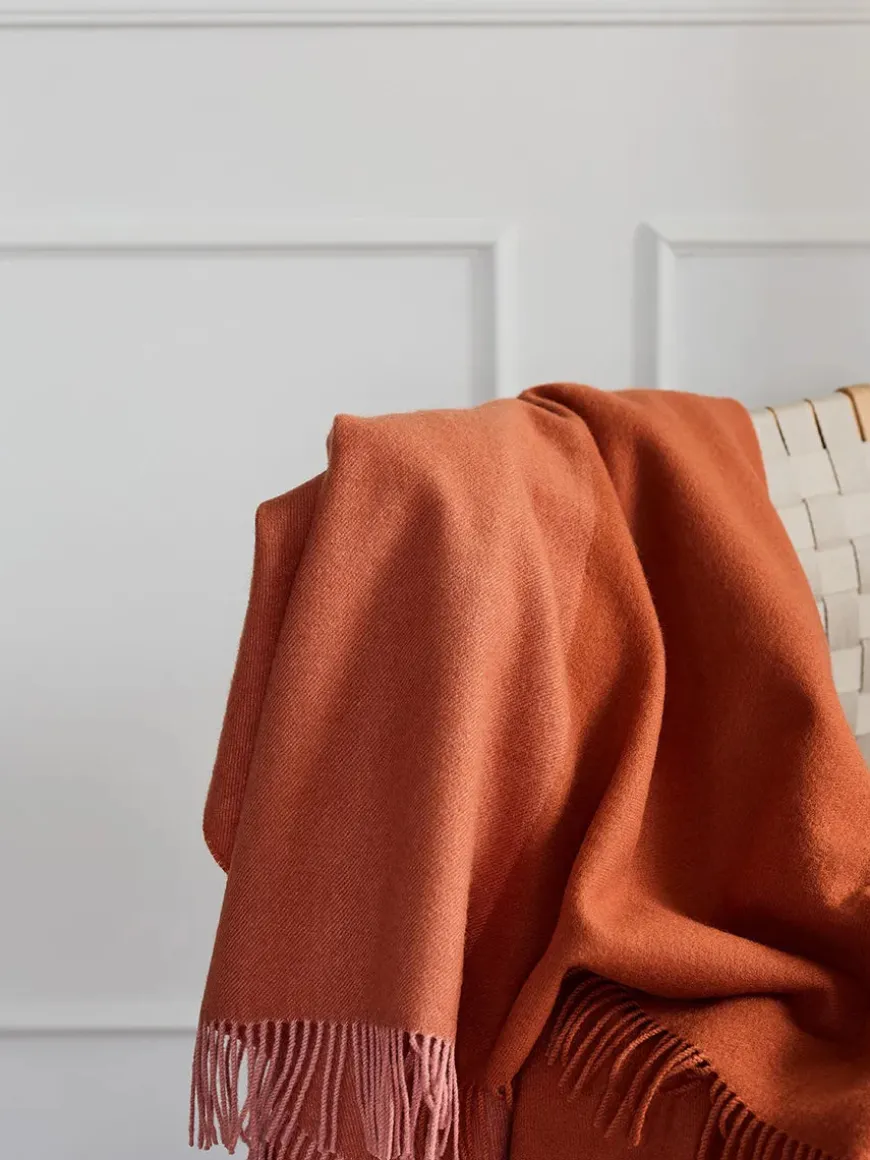 Secret Plaid, granite/black fra Silkeborg Uldspinderi