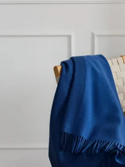 Secret Plaid, indigo/cobalt fra Silkeborg Uldspinderi