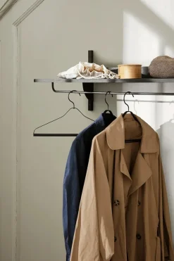 Sector Rack Shelf fra Ferm Living