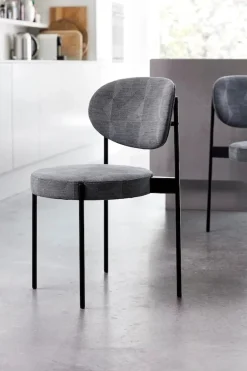 Serie 430 spisestol, sort af Verner Panton