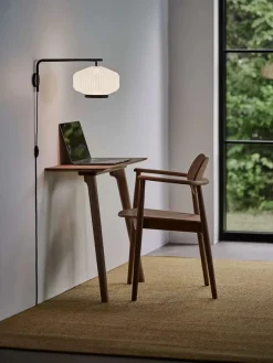 Shibui væglampe fra Le Klint