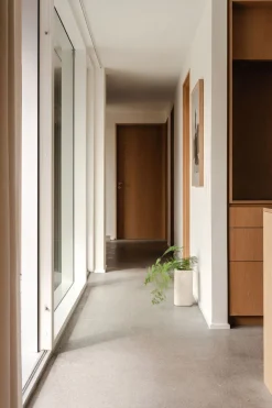 Siv Vase, medium fra Wabi Sabi Nordic