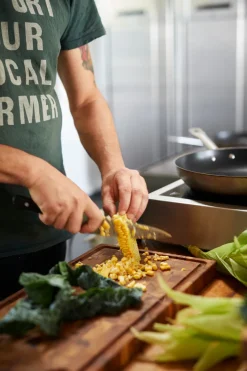 Skagerak Dania skærebræt 35x24 fra Fritz Hansen