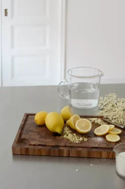 Skagerak Dania skærebræt 56x35 fra Fritz Hansen