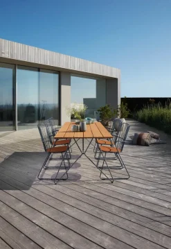 Sketch table fra Houe