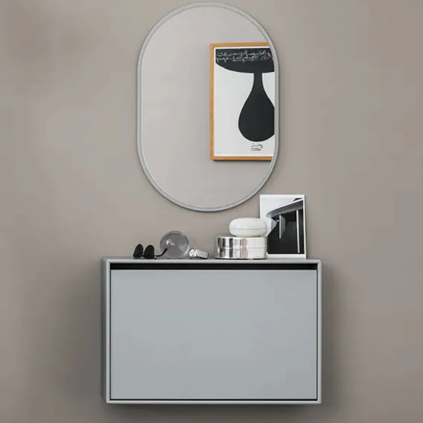 Skoskab, dybde 30 cm fra Montana