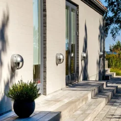 Skot væglampe fra Louis Poulsen