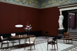 Sølvbordet af Finn Juhl