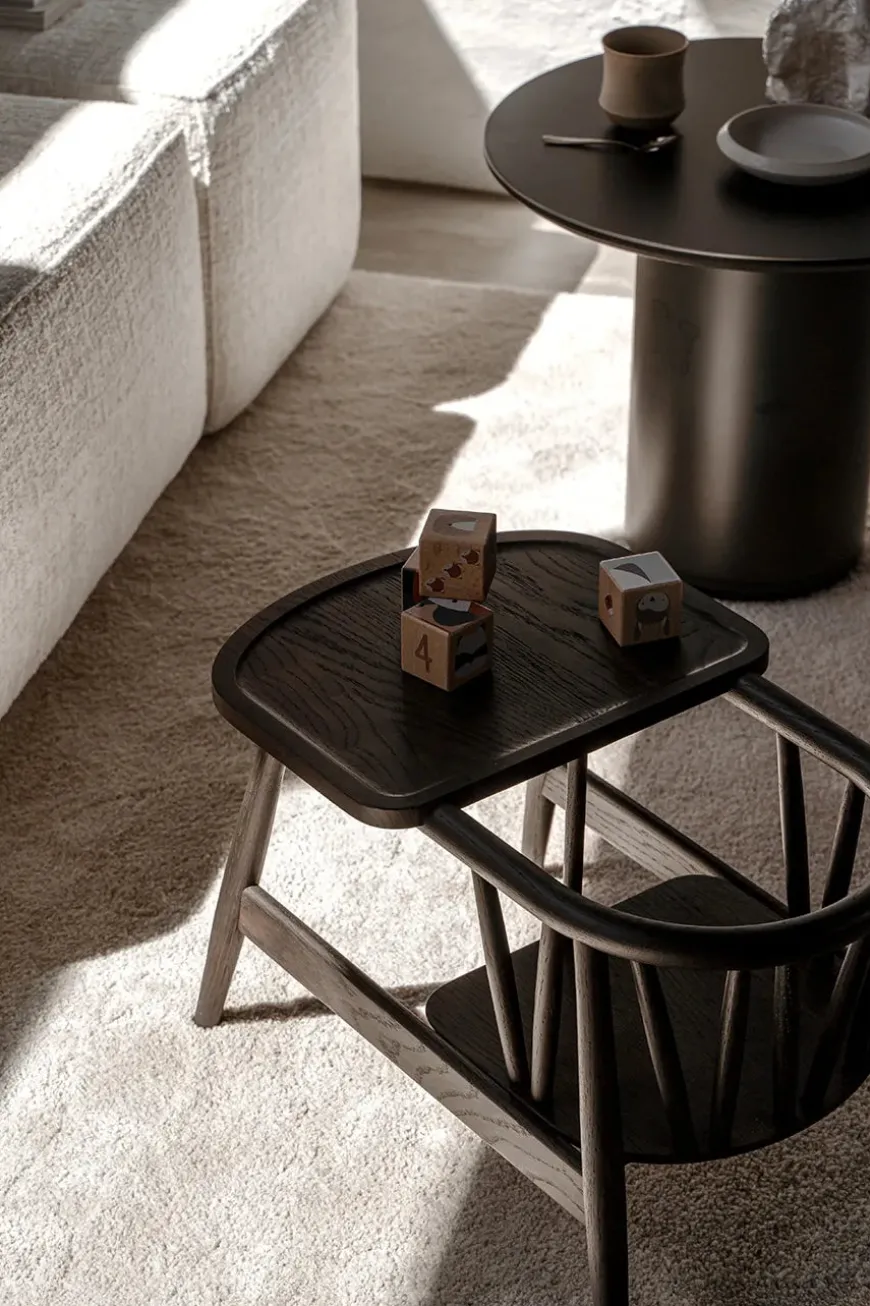 Smilla Toddler Stol, sortlakeret eg fra Oaklings