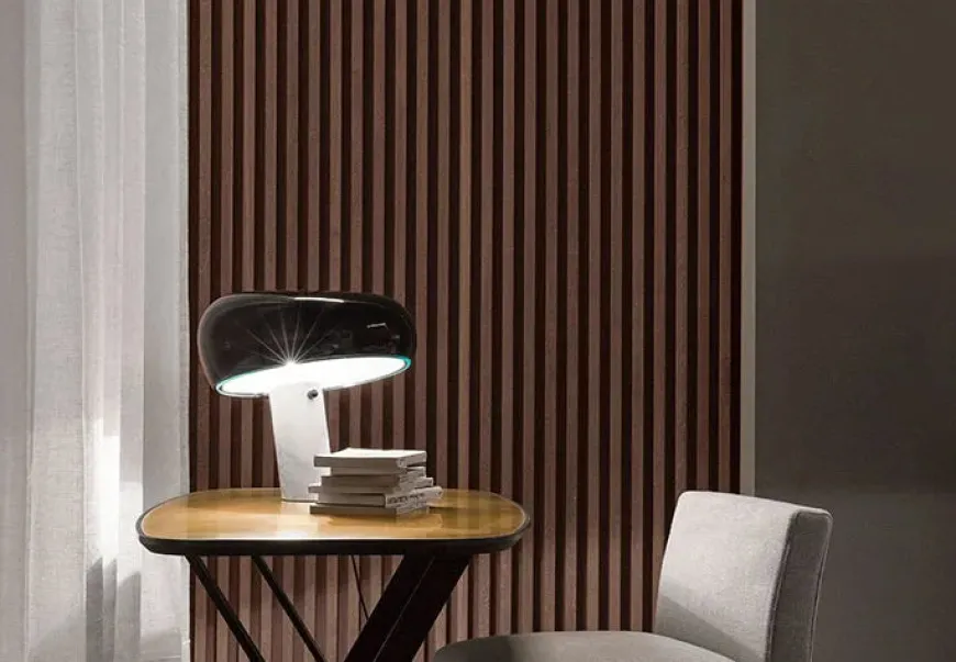 Snoopy Bordlampe, navy blue fra Flos