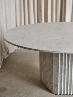 Solar Spisebord fra Wabi Sabi Nordic