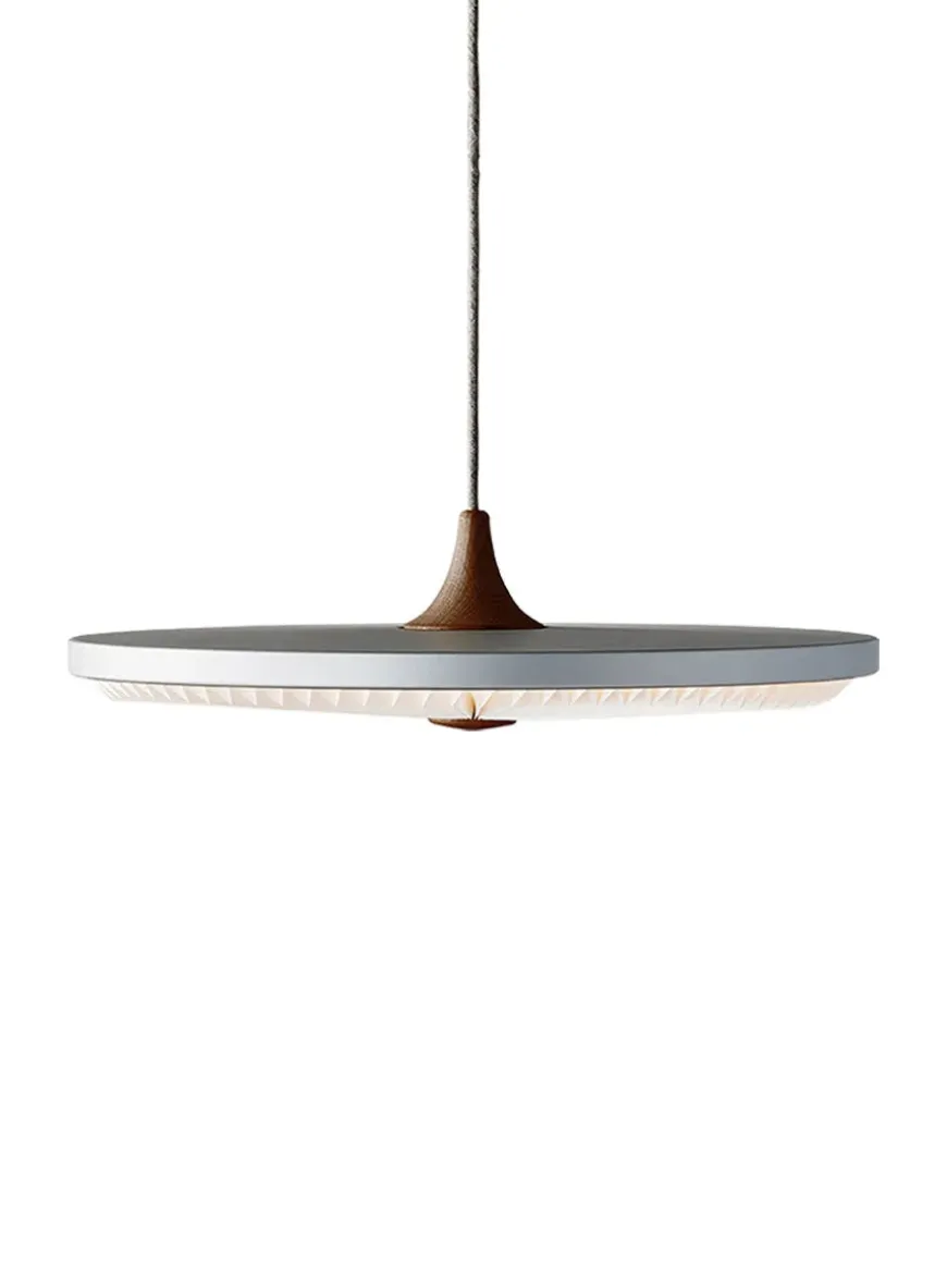 Soleil pendel medium, røget eg, plast skærm fra Le Klint