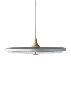 Soleil pendel medium, røget eg, plast skærm fra Le Klint