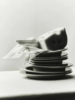 S.R. Large Shallow Bowl fra Louise Roe