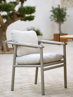 Sticks havestol, taupe aluminium fra Cane-line