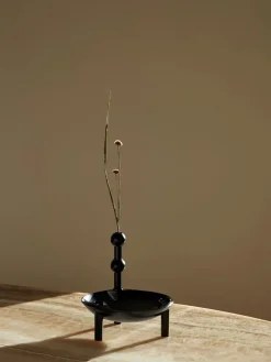 STOFF Nagel Vase, sort fra STOFF Nagel