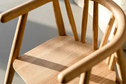 Storm Børnestol, eg fra Oaklings