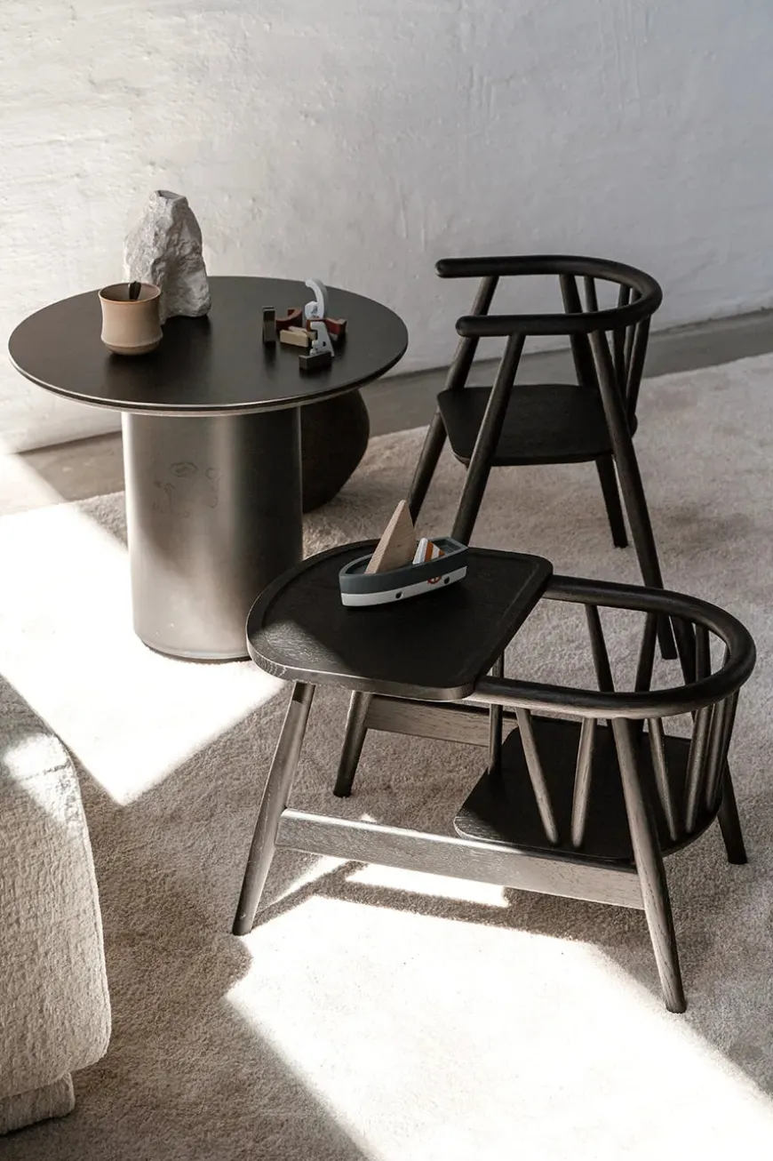 Storm Børnestol, eg fra Oaklings