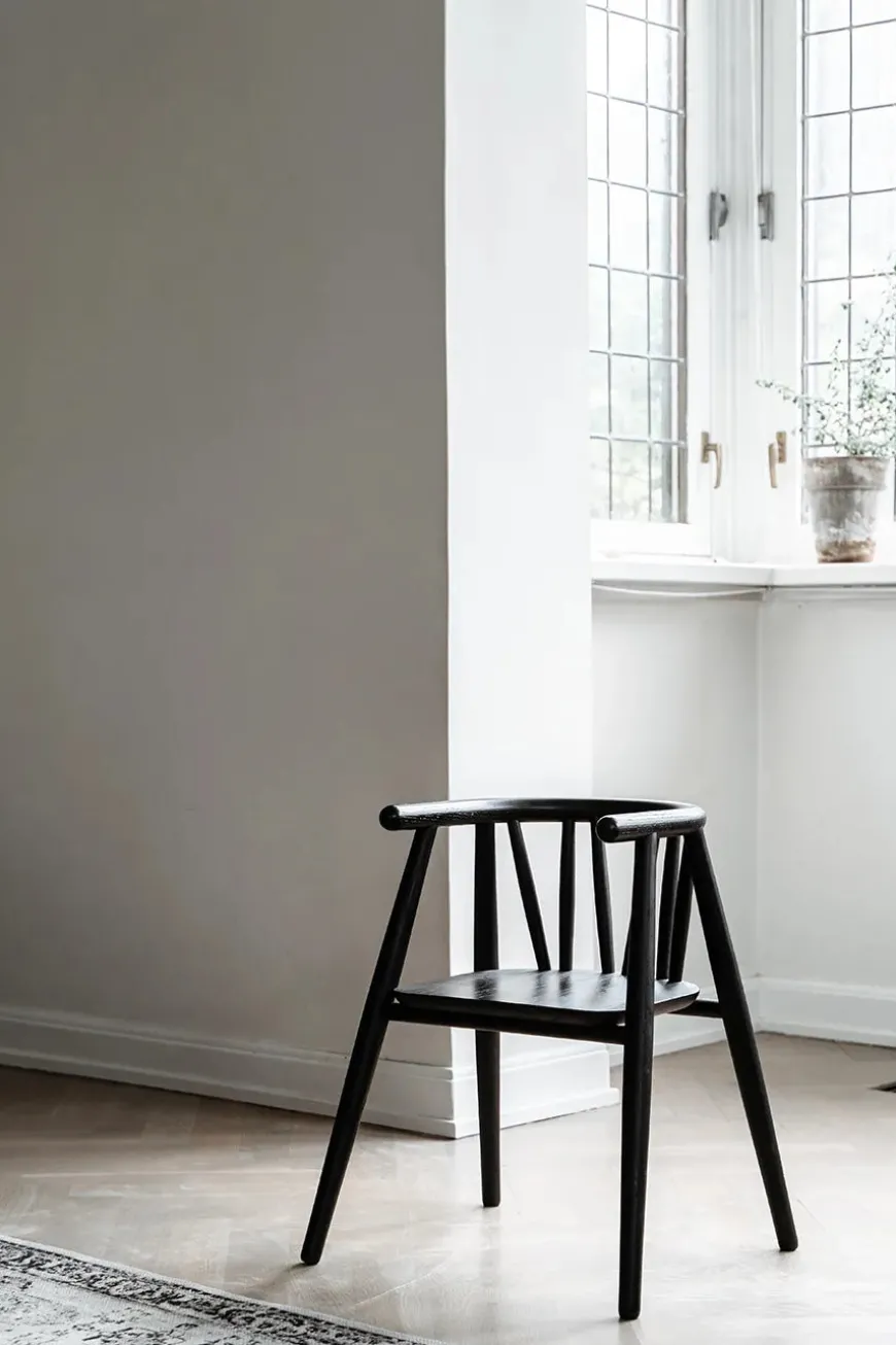 Storm Børnestol, eg fra Oaklings